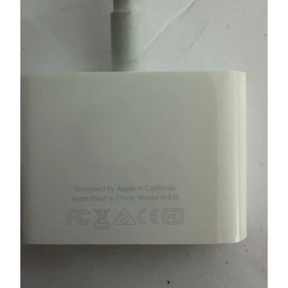Apple Lightning Digital AV Adapter - MD826AM/A